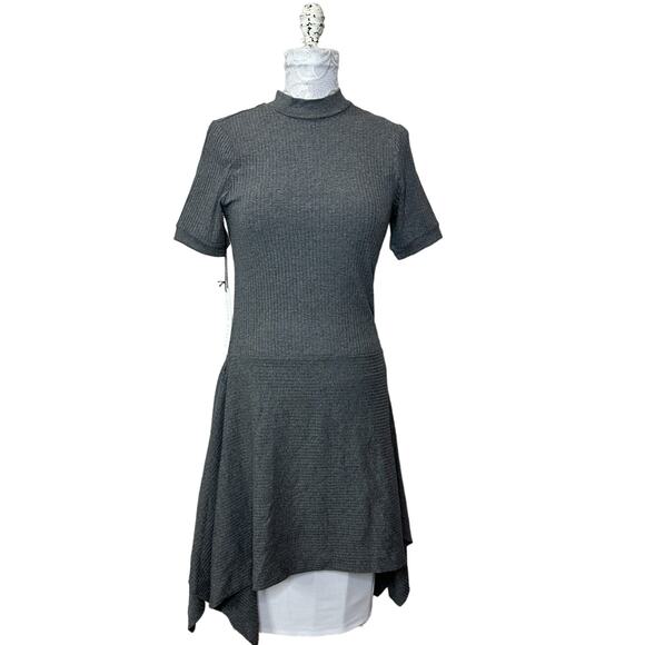 Susana Monaco Stretchy Ribbed Knit Short Sleeve Dress Gray Women's Small NWT - Picture 1 of 11